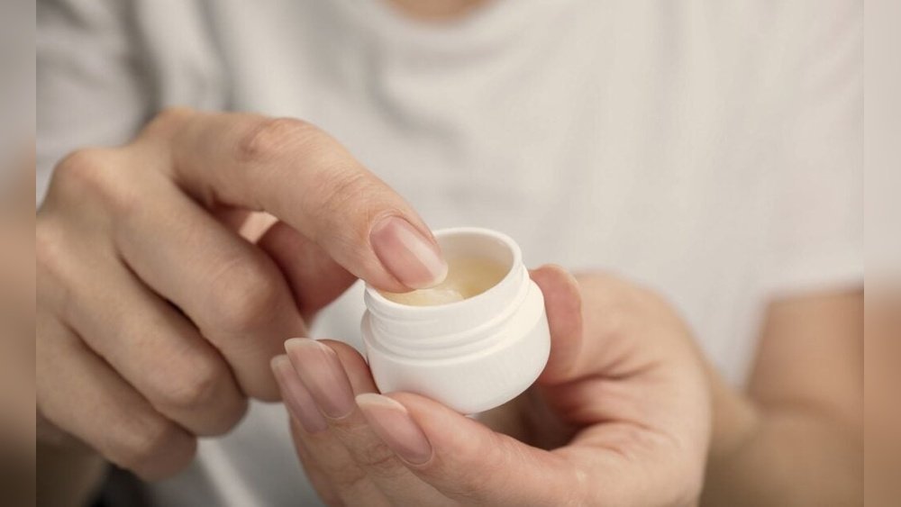 How to Read Scientific Studies About Hair And Skin Care Products